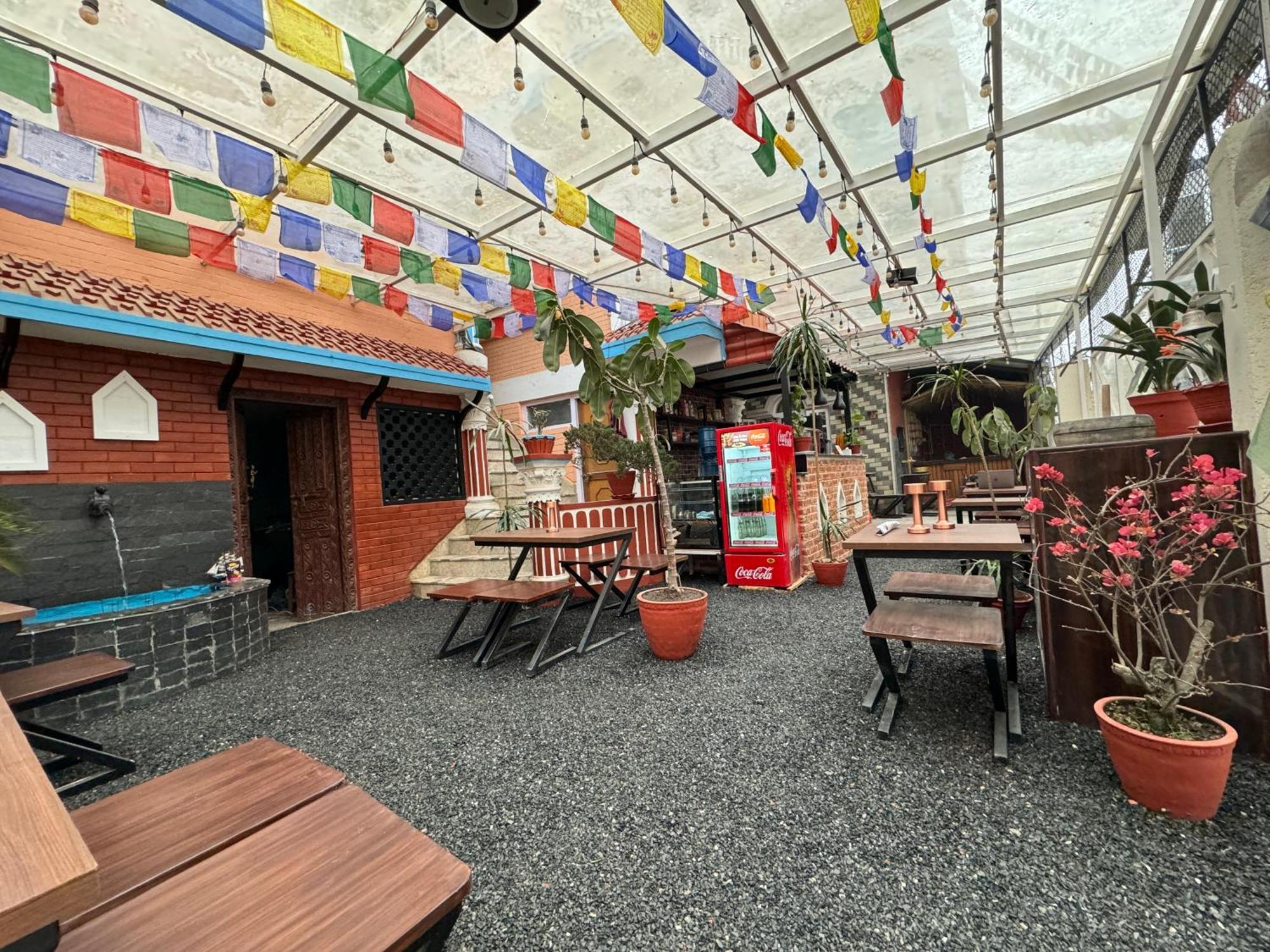 Hello Ktm Hostel Kathmandu Ngoại thất bức ảnh