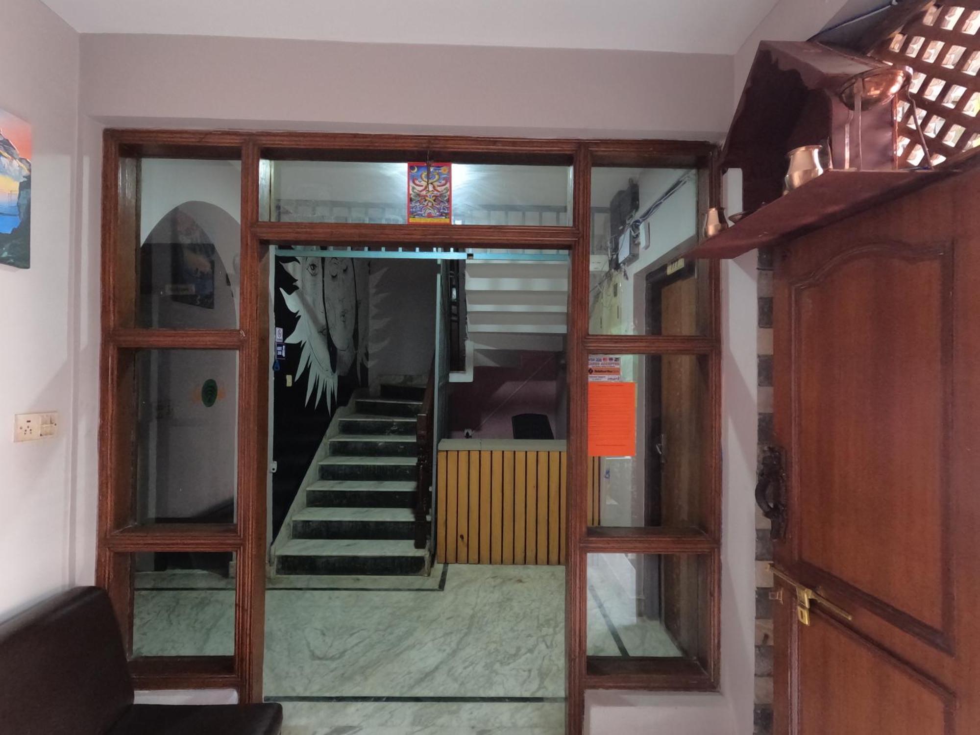 Hello Ktm Hostel Kathmandu Ngoại thất bức ảnh