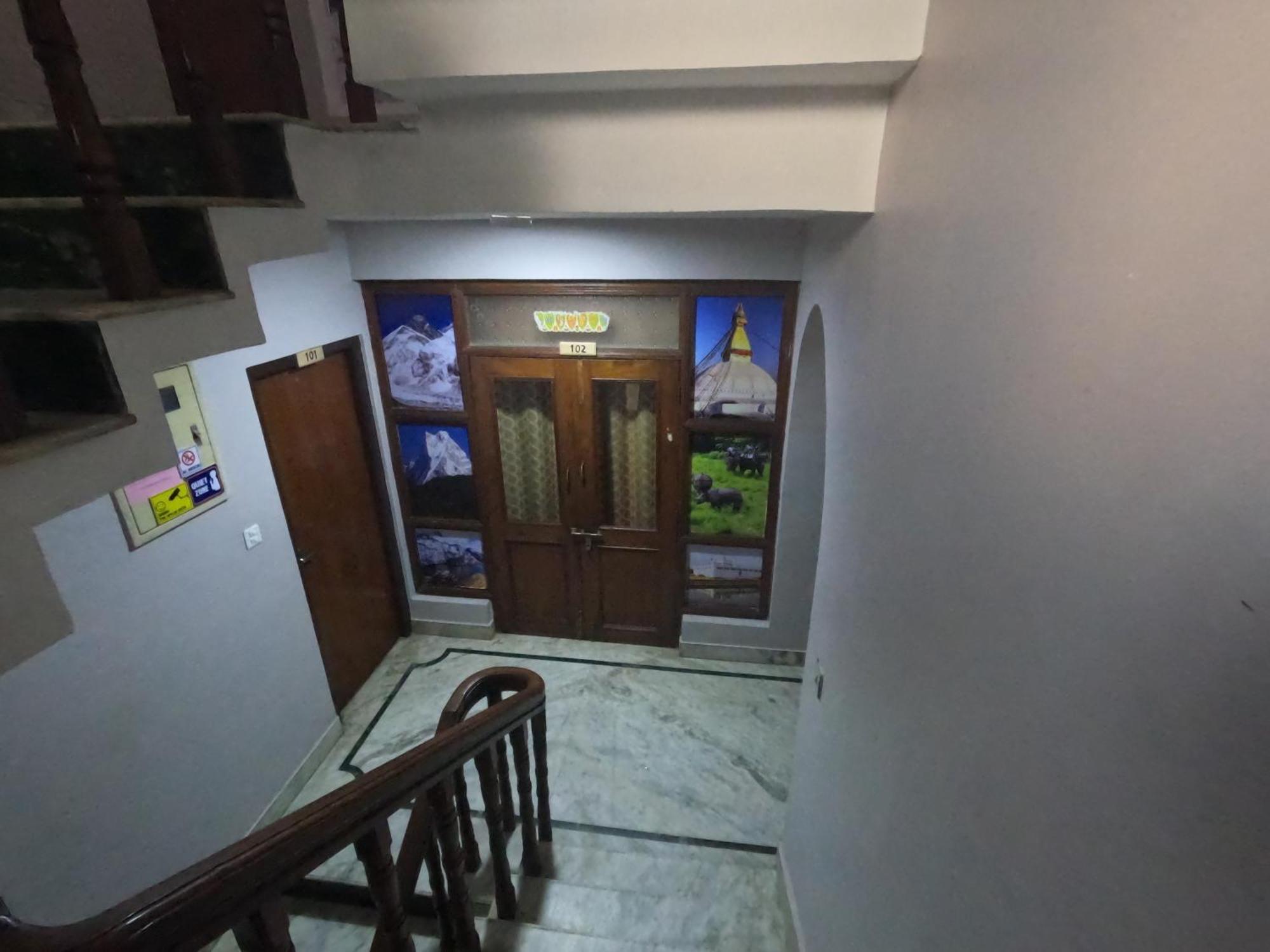 Hello Ktm Hostel Kathmandu Ngoại thất bức ảnh