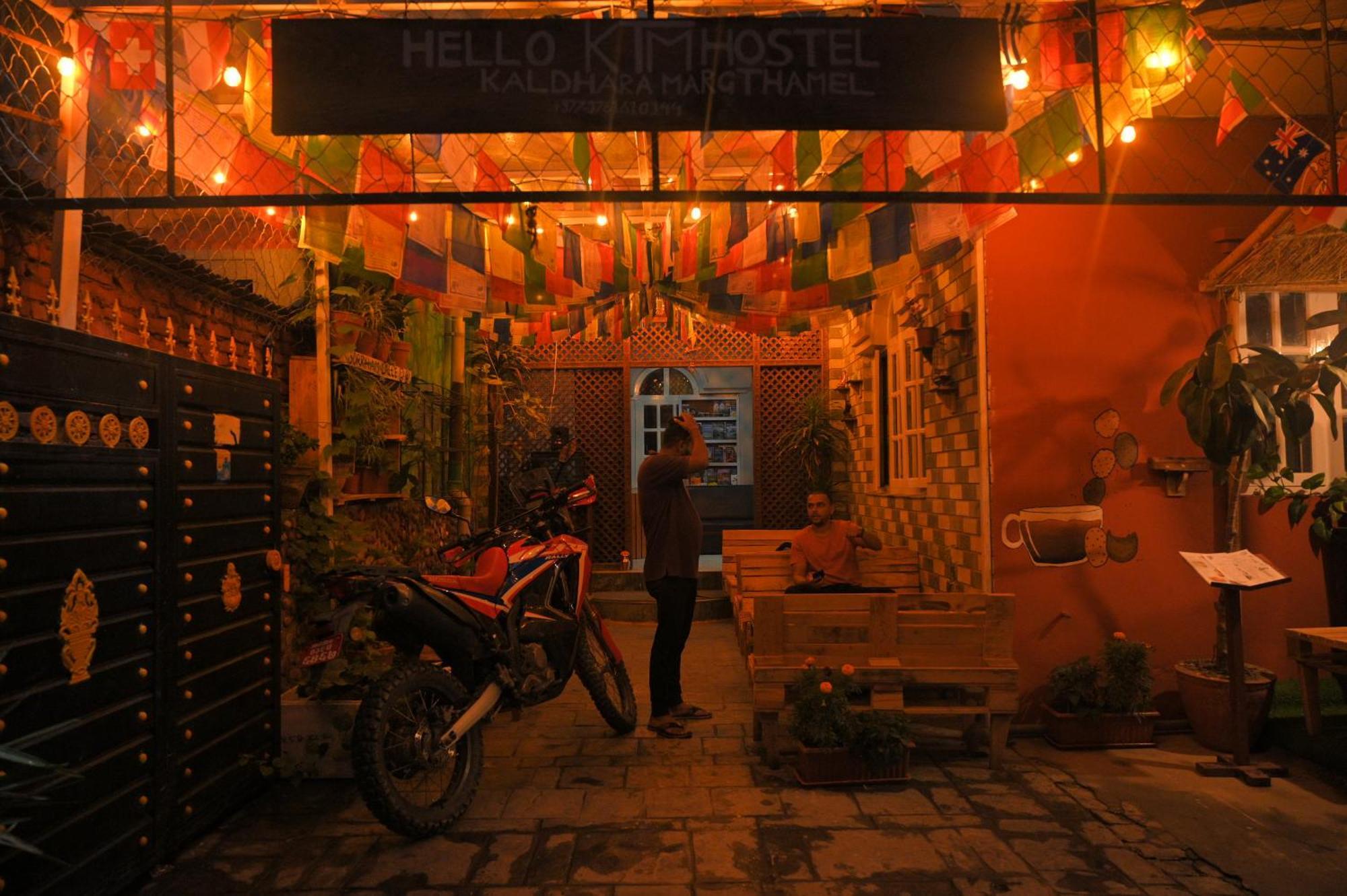 Hello Ktm Hostel Kathmandu Ngoại thất bức ảnh