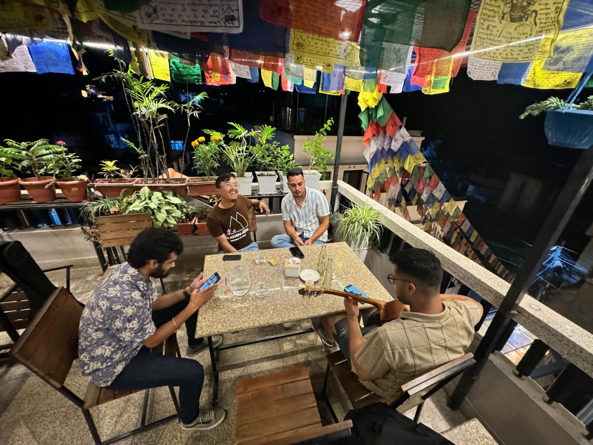 Hello Ktm Hostel Kathmandu Ngoại thất bức ảnh